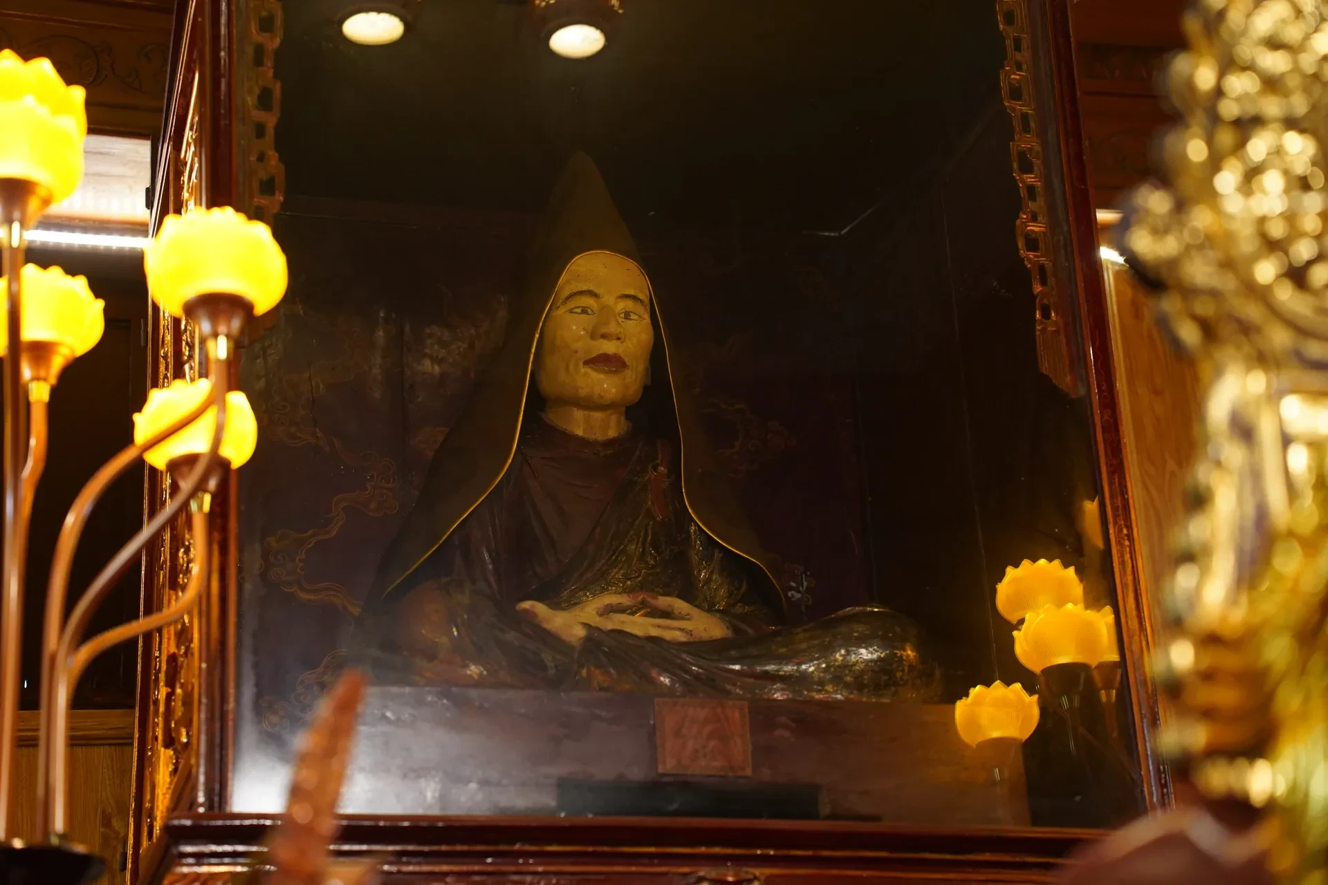 THIỀN SƯ TỪ ĐẠO HẠNH