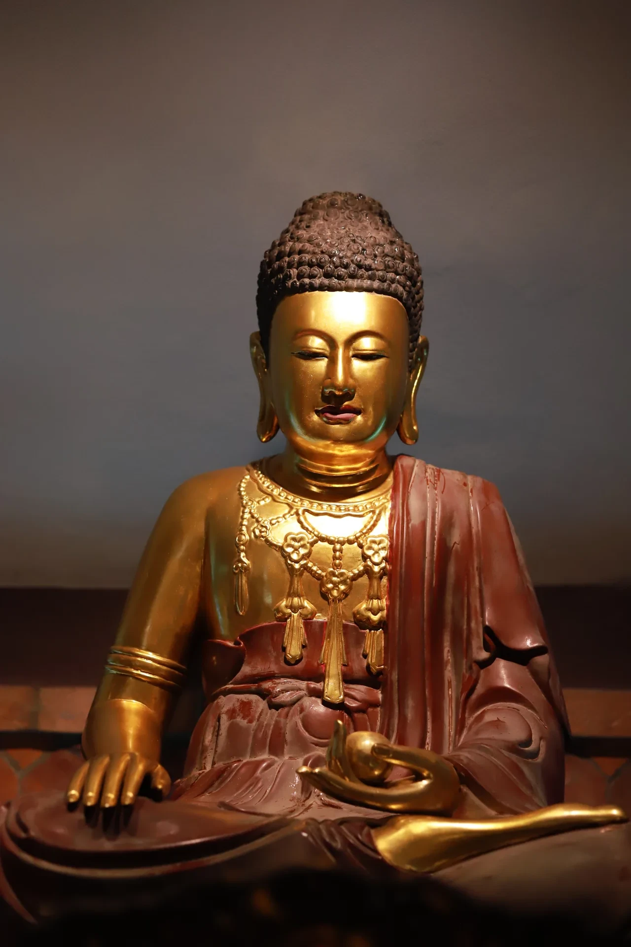 ĐỨC PHẬT TỲ LÔ GIÁ NA